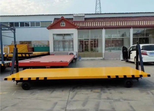 平板拖車